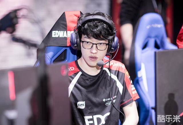 迪布林仍处 迪布林仍处