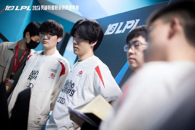 这场比赛成 这场比赛成