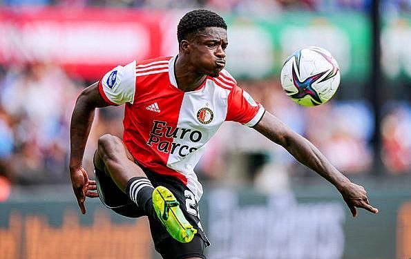 他已经向现 他已经向现