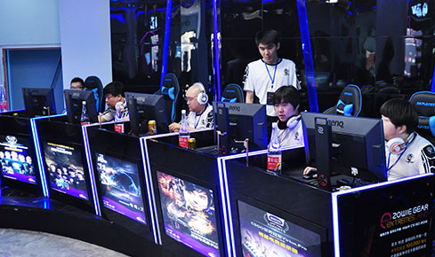 期内获得性 期内获得性